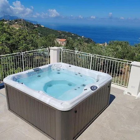 New Eversun Sunset In Sorrento Coast Jacuzzi Exclusive Use Holiday home