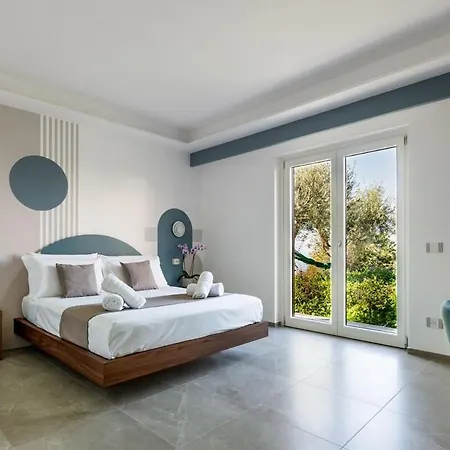 Holiday home New Eversun Sunset In Sorrento Coast Jacuzzi Exclusive Use *